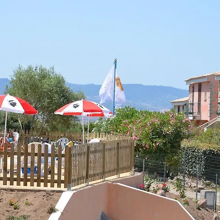 Aparthotel Costa Del Turchese Badesi