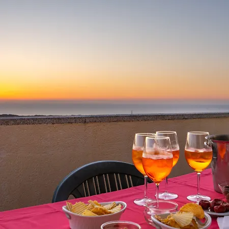 아파트호텔 Costa Del Turchese