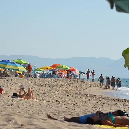 מלון דירות Costa Del Turchese 2*